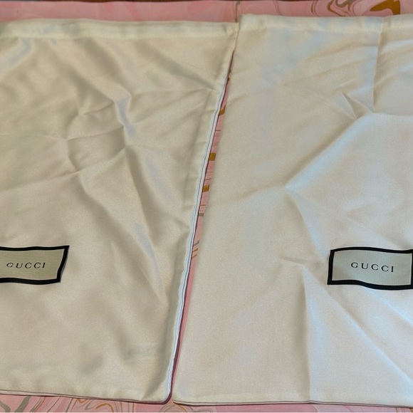 Silk Gucci dusters - Picture 3 of 3
